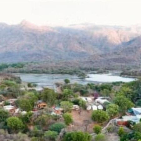 Shivika Lake Hotel Ranakpur Sādri Zewnętrze zdjęcie